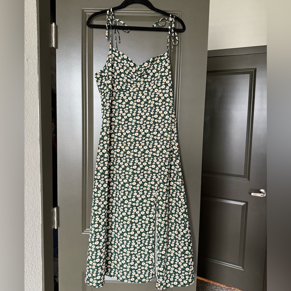 Floral Green Spaghetti Strap Dress